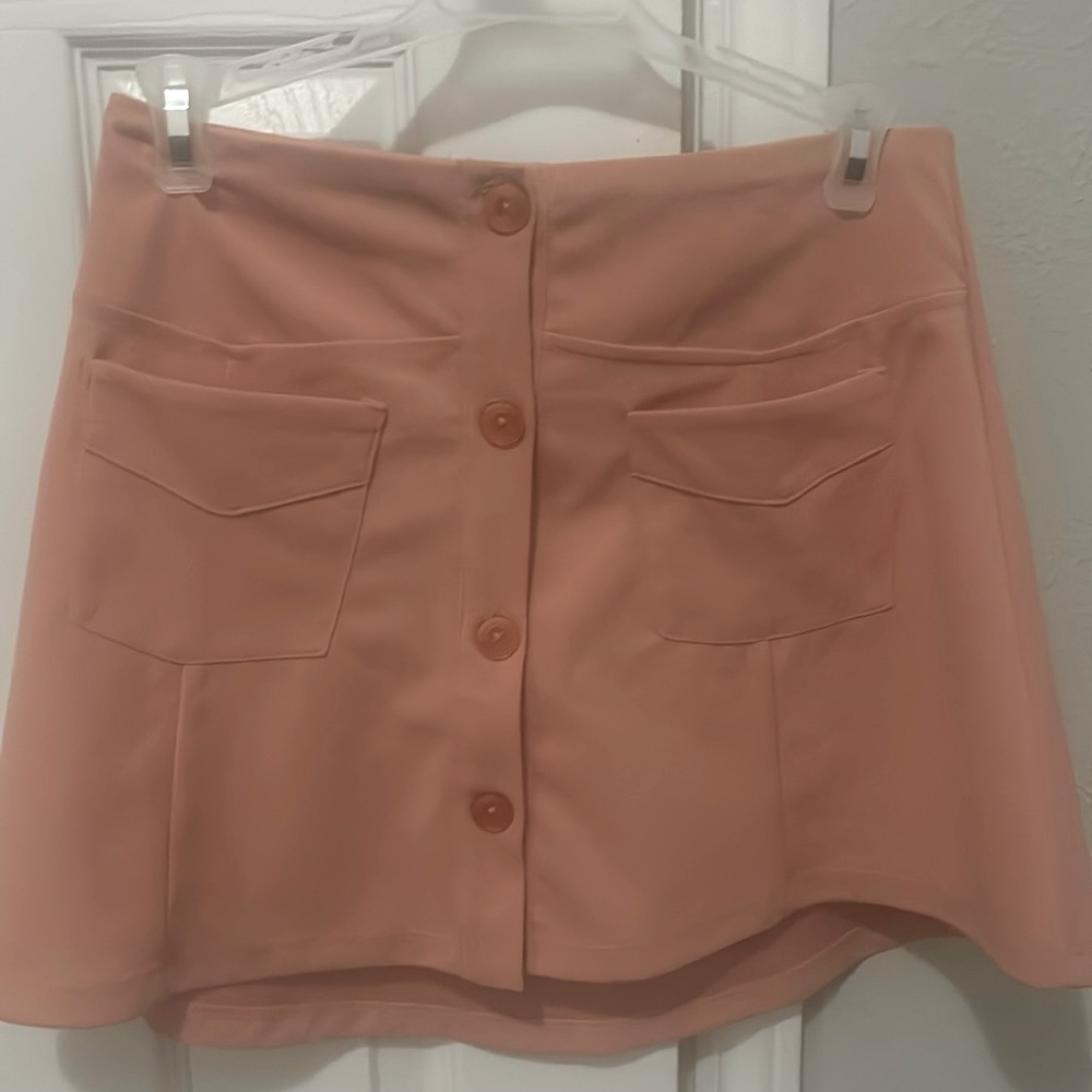Peach mini skirt